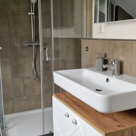 Modern-landhausstil-idylle Apartment *